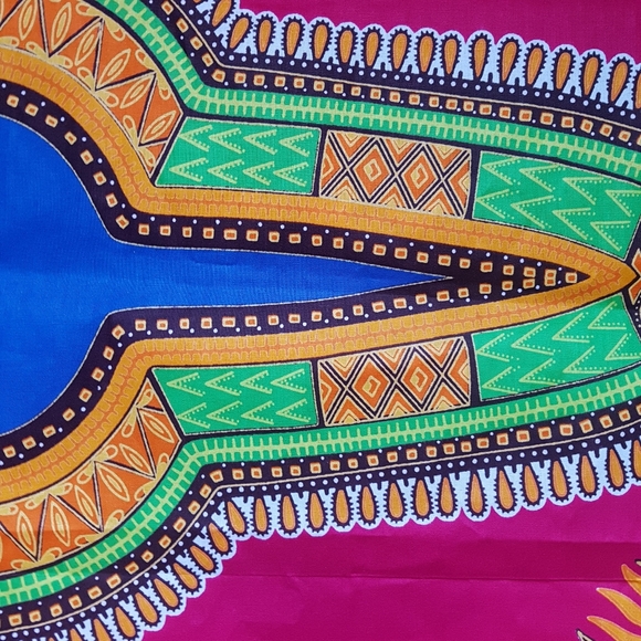 3 Layer Reversible Reusable Contoured Face Mask - Picture 7 of 7